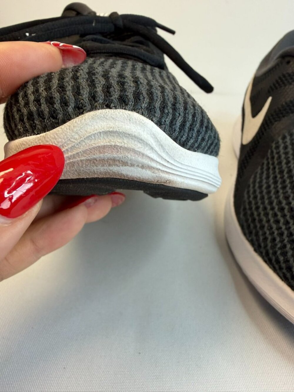 Nike Revolution 4 Sneakers Women's Size 9W Black/White Running Athletic Shoes - Picture 13 of 15